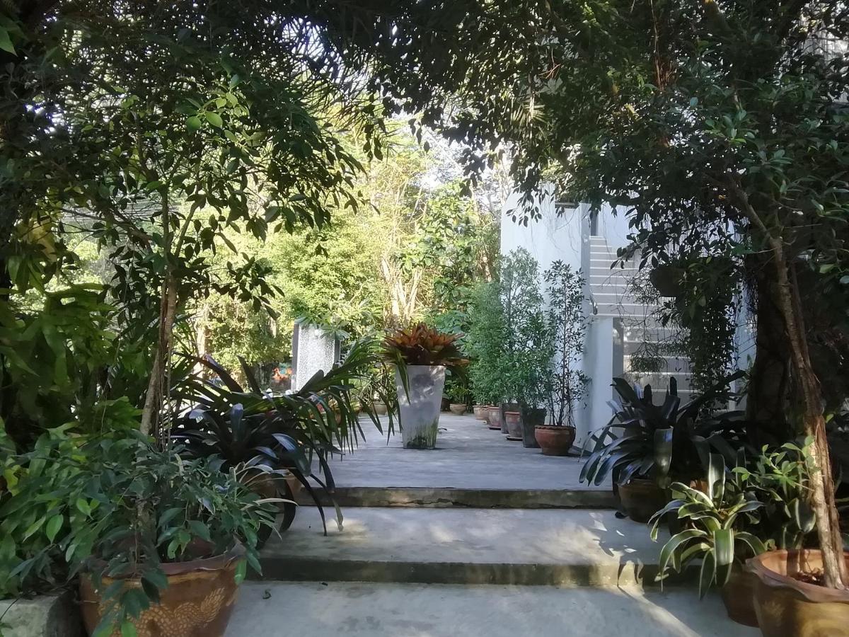 The Theatre Villa Банг Сафан Екстериор снимка